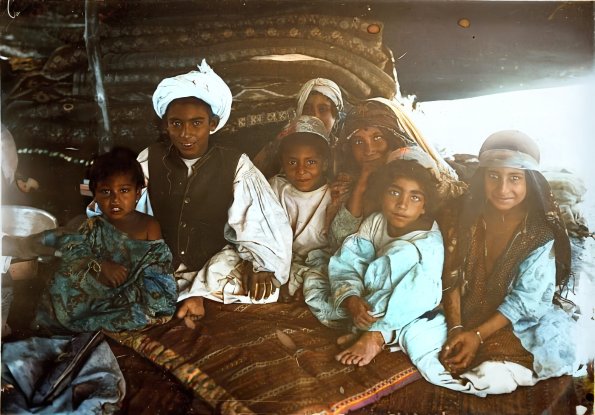 Белуджские дети в гедане